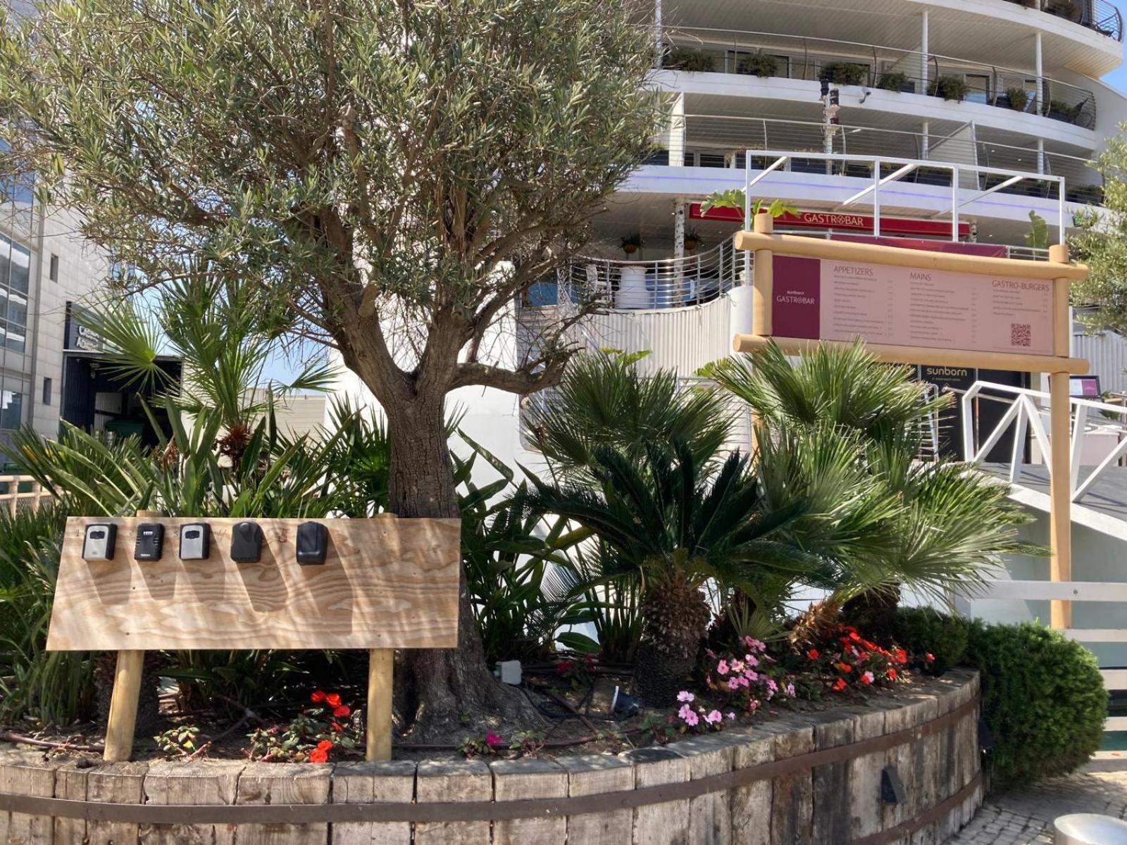 Marina Club Luxury Private Studio With Pool And Incredible Views Gibraltar Exterior foto