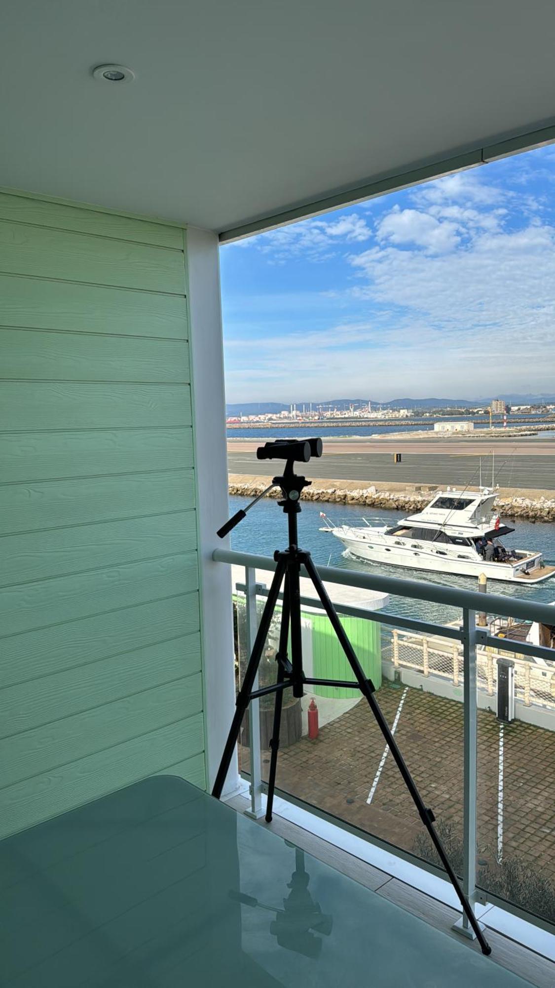 Marina Club Luxury Private Studio With Pool And Incredible Views Gibraltar Exterior foto