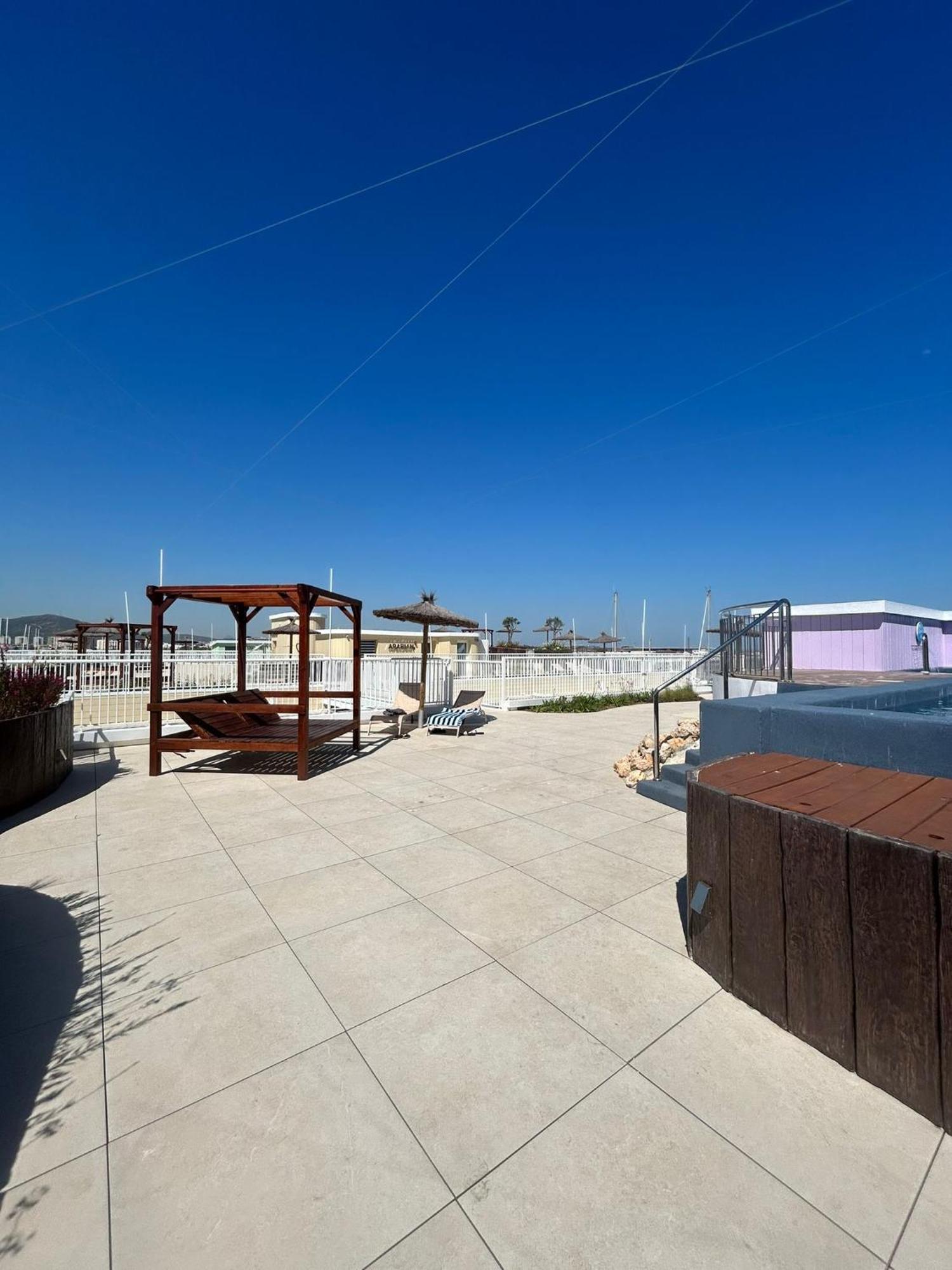 Marina Club Luxury Private Studio With Pool And Incredible Views Gibraltar Exterior foto