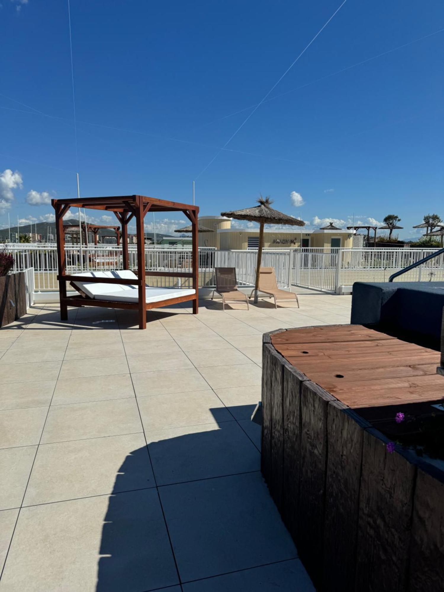 Marina Club Luxury Private Studio With Pool And Incredible Views Gibraltar Exterior foto